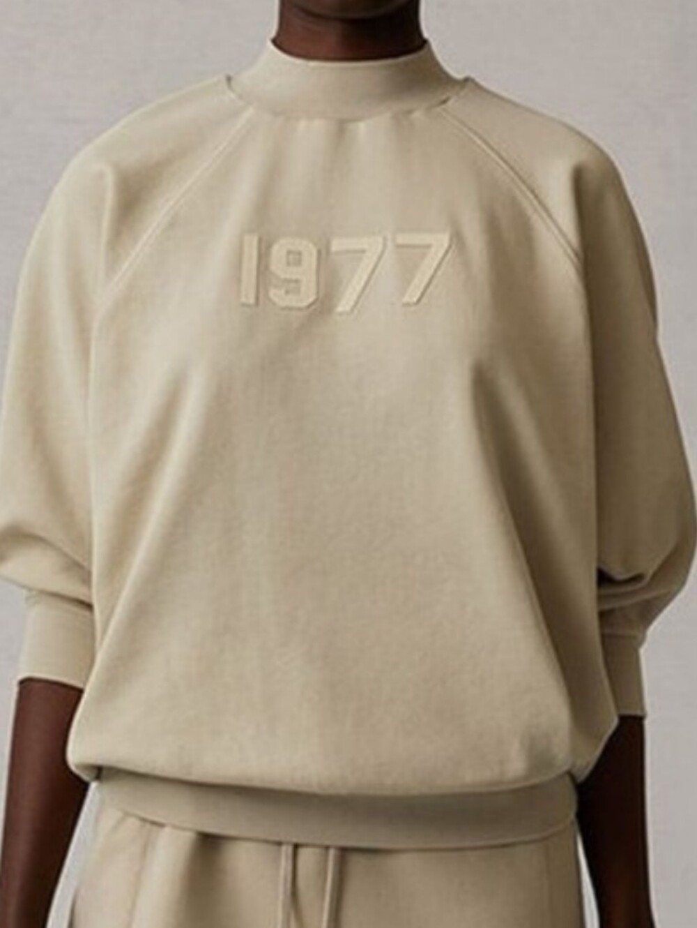 Fear Of God 1977 Essentials Mock Neck  Sweatshirt Oatmeal Wheat Women Pullover M